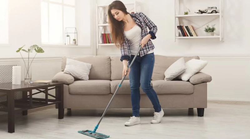 Floor Cleaning: Is your floor sticky after mopping? Note this easy 2-minute hack