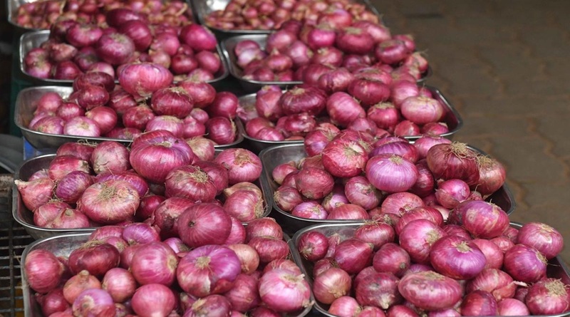 Which states see a decrease in onion consumption during Navratri? Which are the top 5 states?